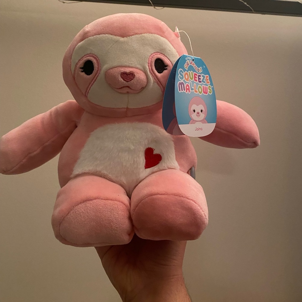 Jaina Squishmallow/Squeezemallow 2022 HTF